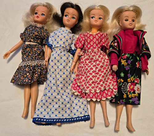 Sindy pedigree konvolut - 4x,